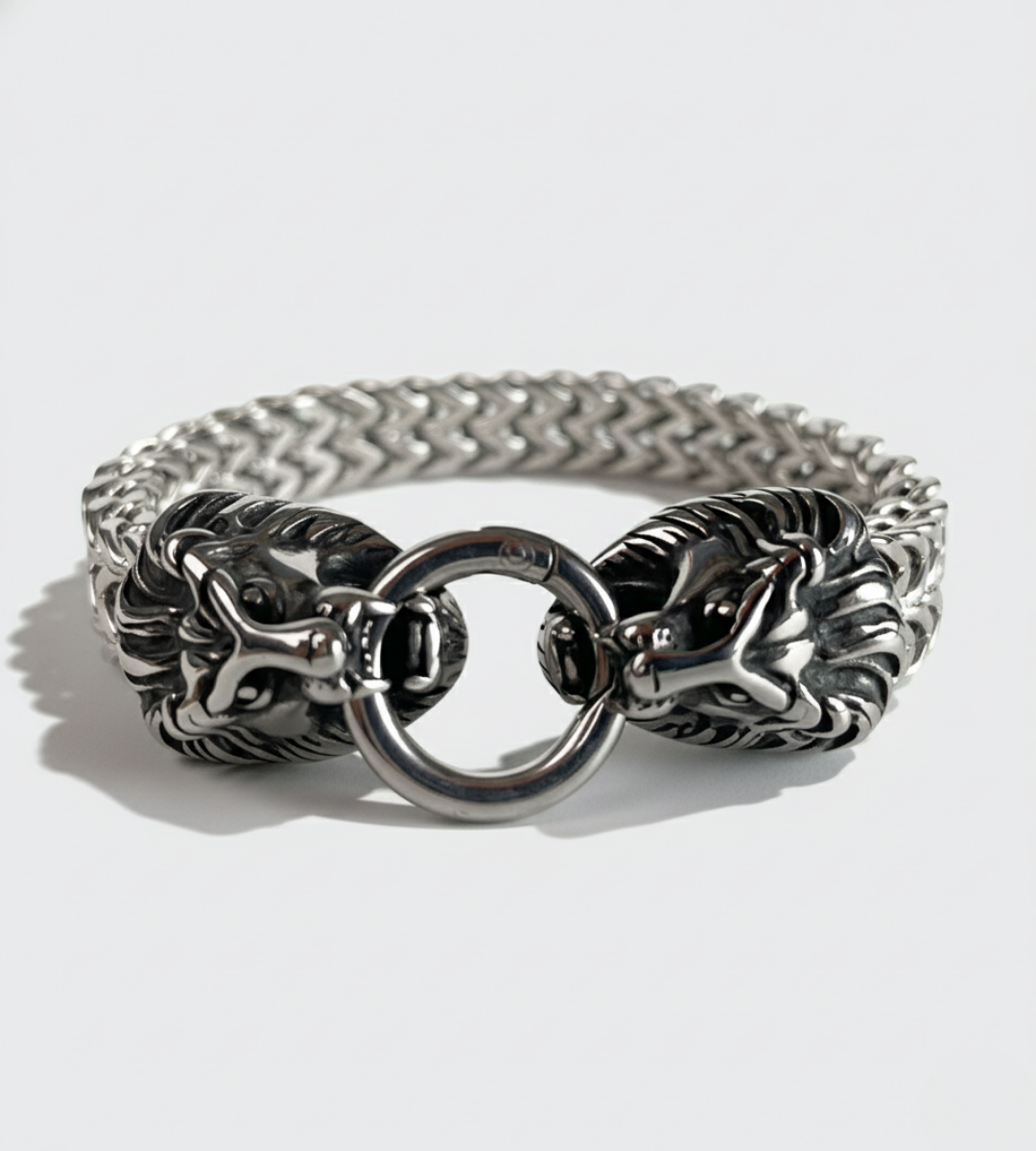 Alternative view of Roar – Cuff