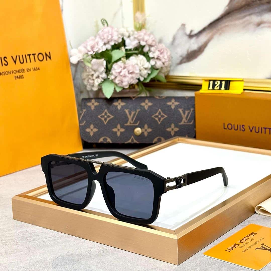 Luxury Designer Premium 121 Wayfarers - Image 3